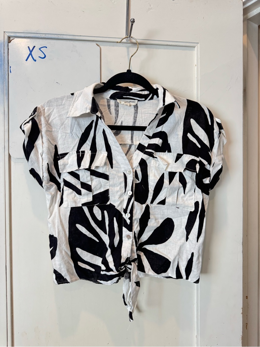 Christian Siriano Black & White Tie-Front Short Sleeve Button-Down Shirt